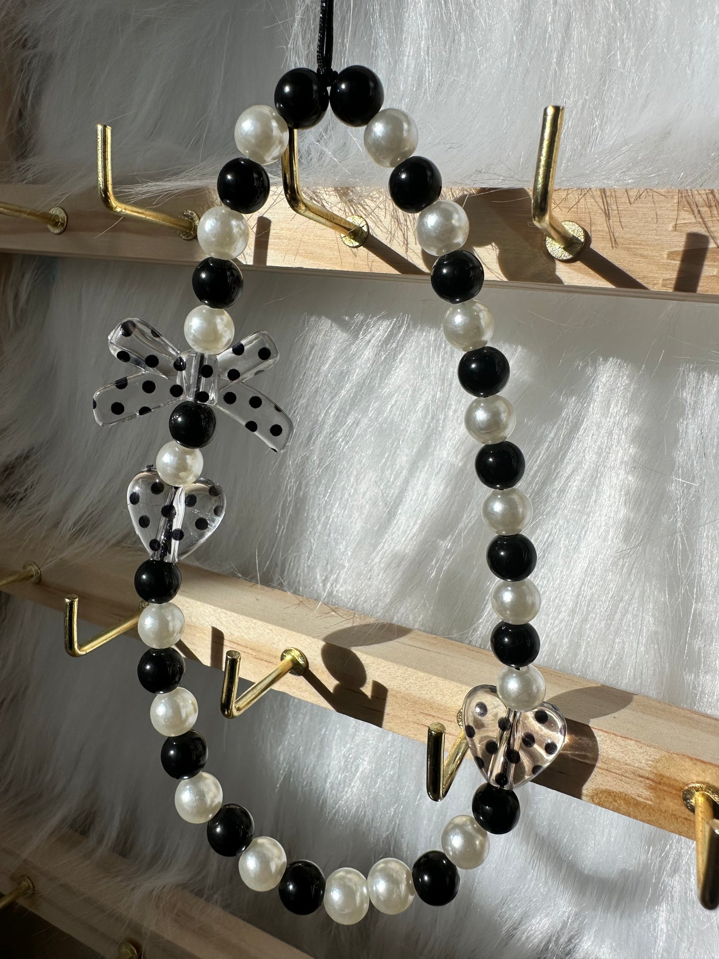 Black Multi-Versatile Accessory