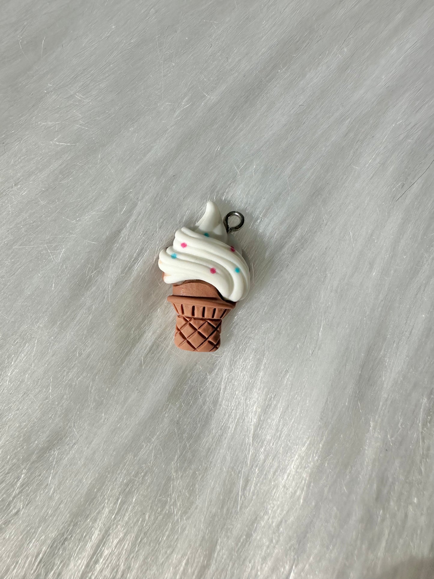 Charm-Ice Cream Cone White with Sprinkles