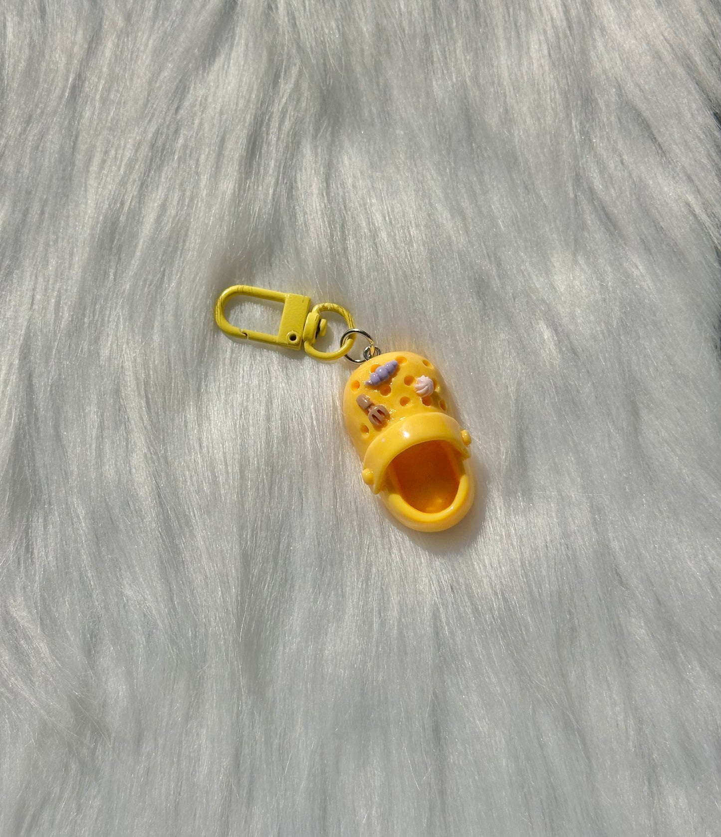 Keychain-Mini Slipper Yellow