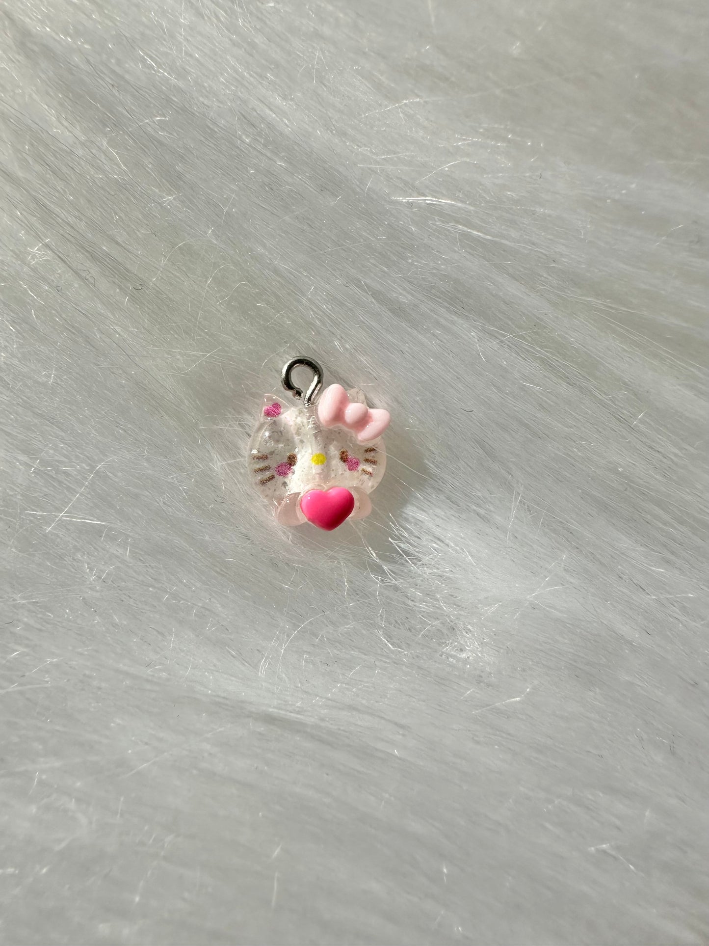Charm-Cutesy White Kitty Pink Heart