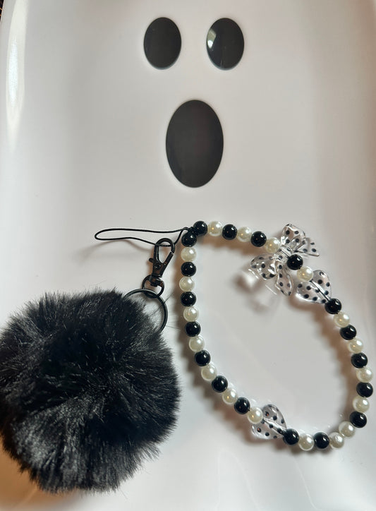 Black Multi-Versatile Accessory